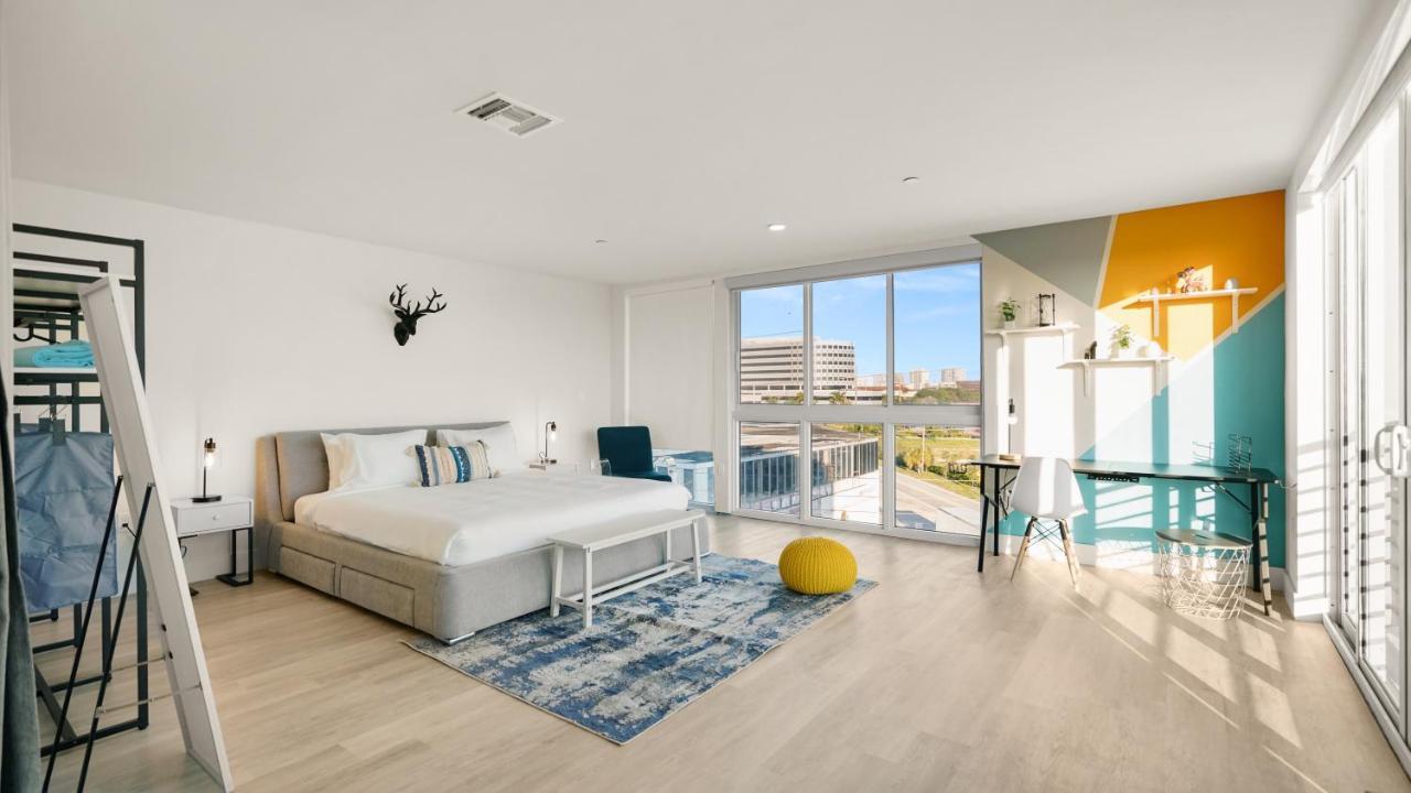Lofts Of Aventura Apartment Маями Екстериор снимка
