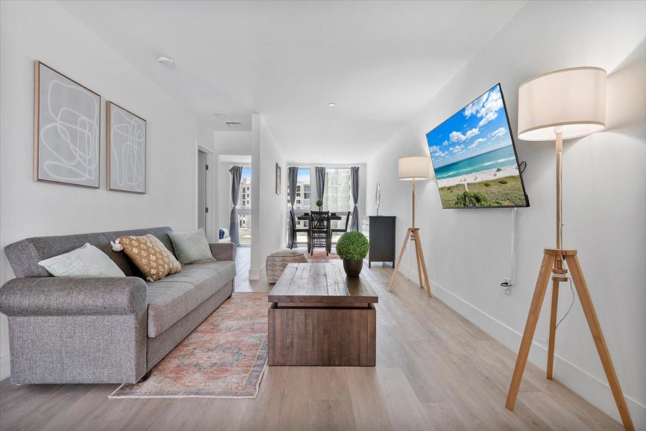 Lofts Of Aventura Apartment Маями Екстериор снимка